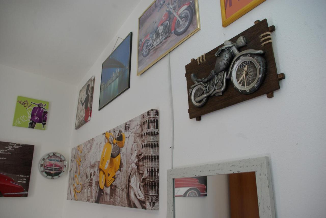Rooms Tia Baška Voda Kültér fotó