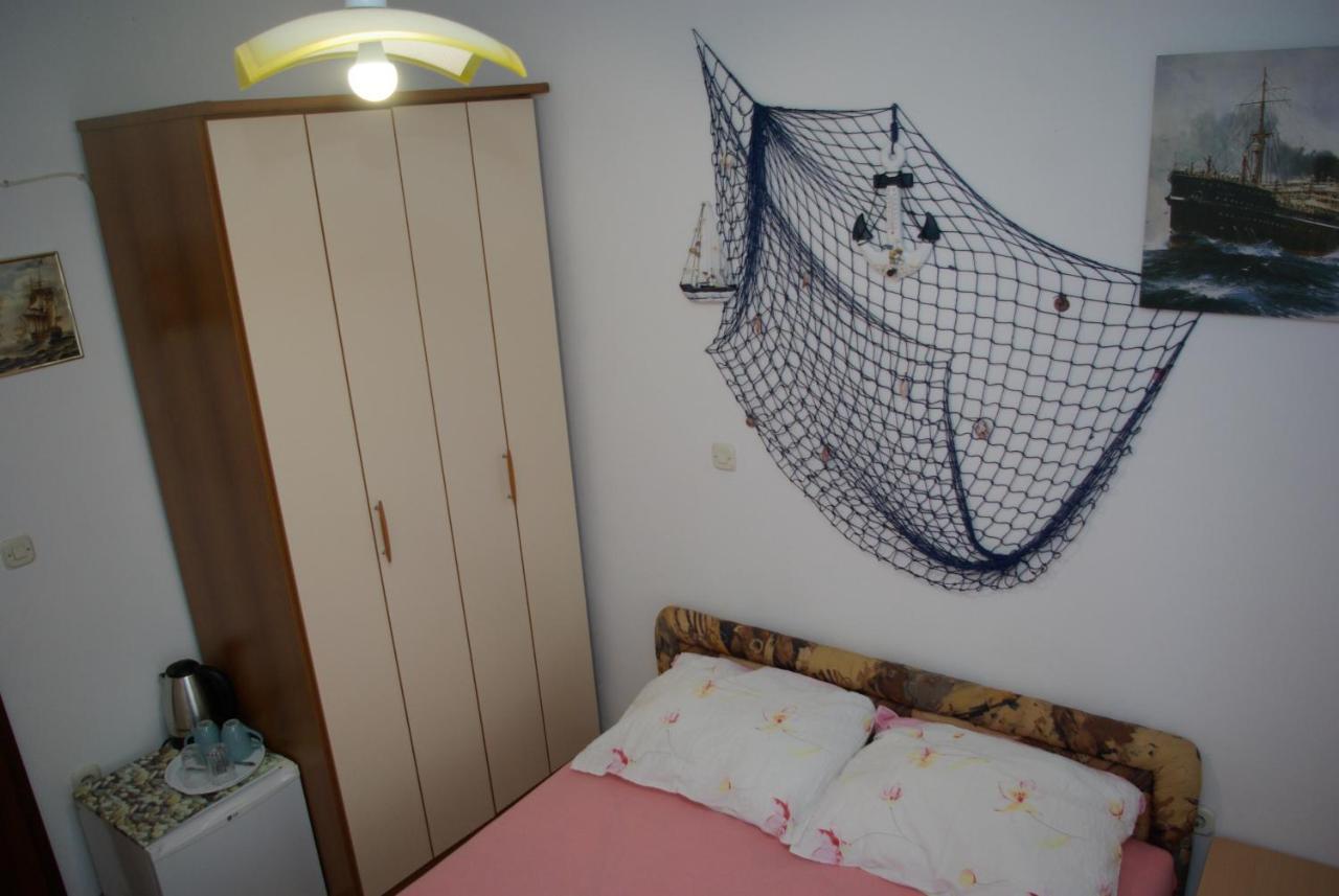 Rooms Tia Baška Voda Kültér fotó