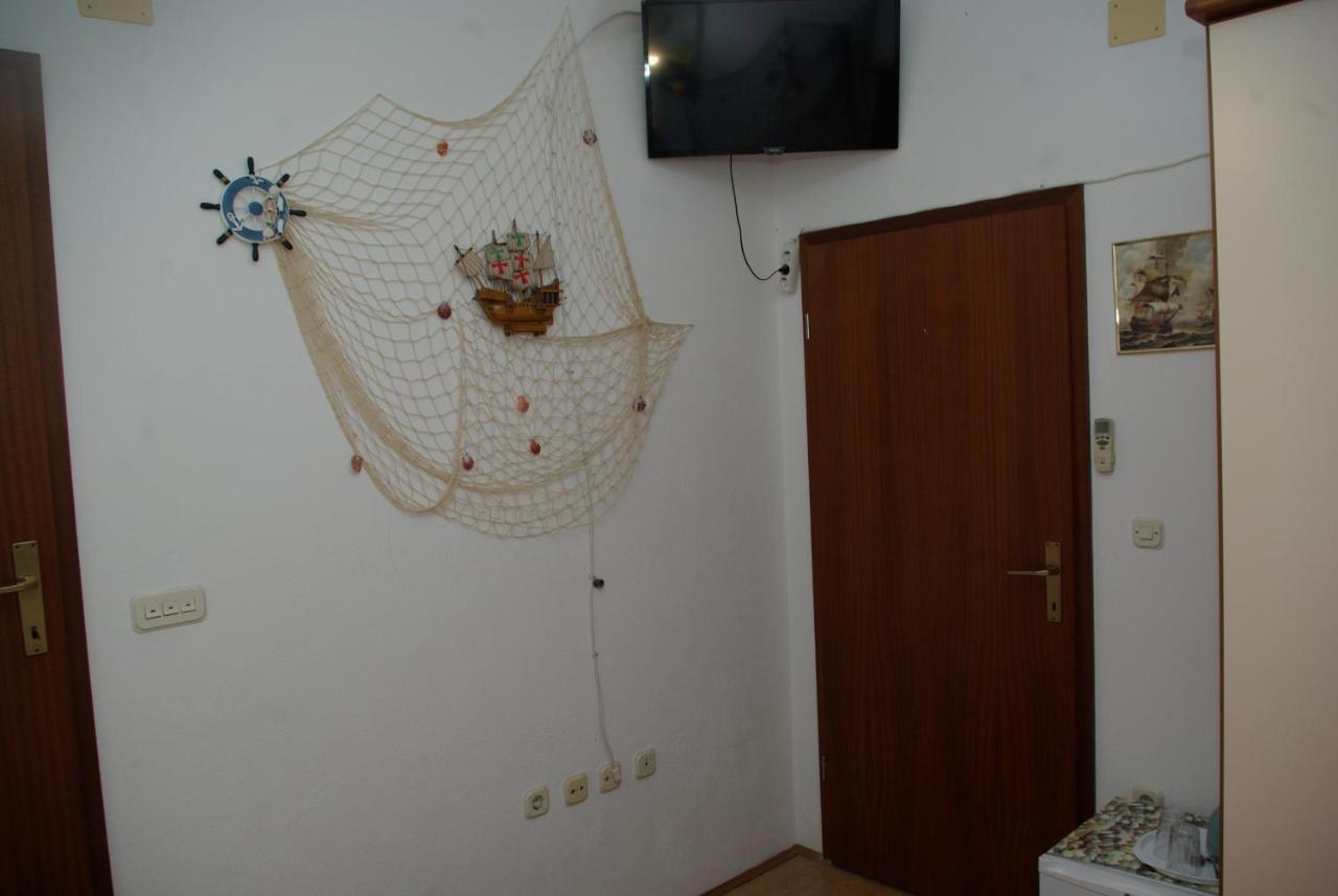 Rooms Tia Baška Voda Kültér fotó