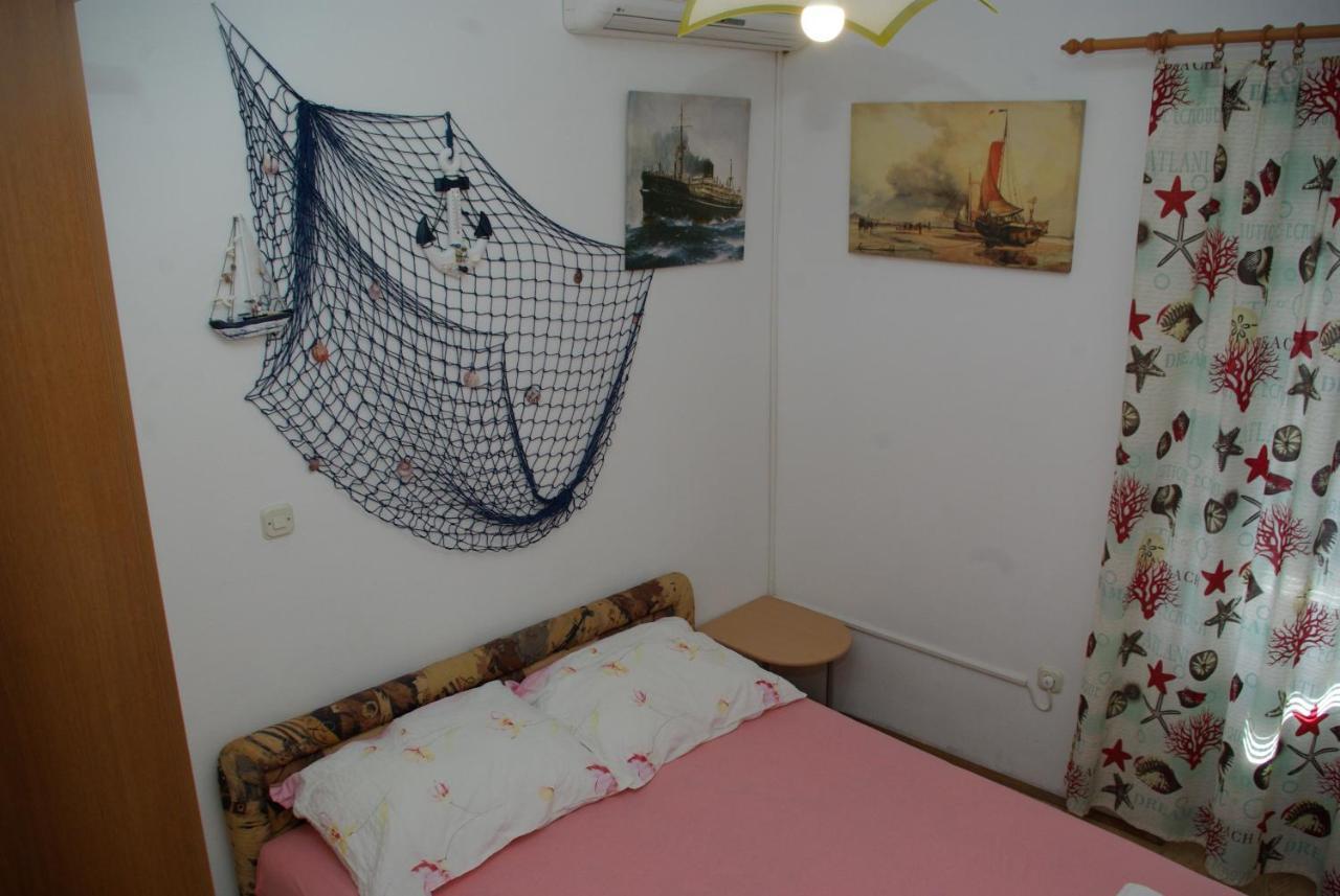Rooms Tia Baška Voda Kültér fotó