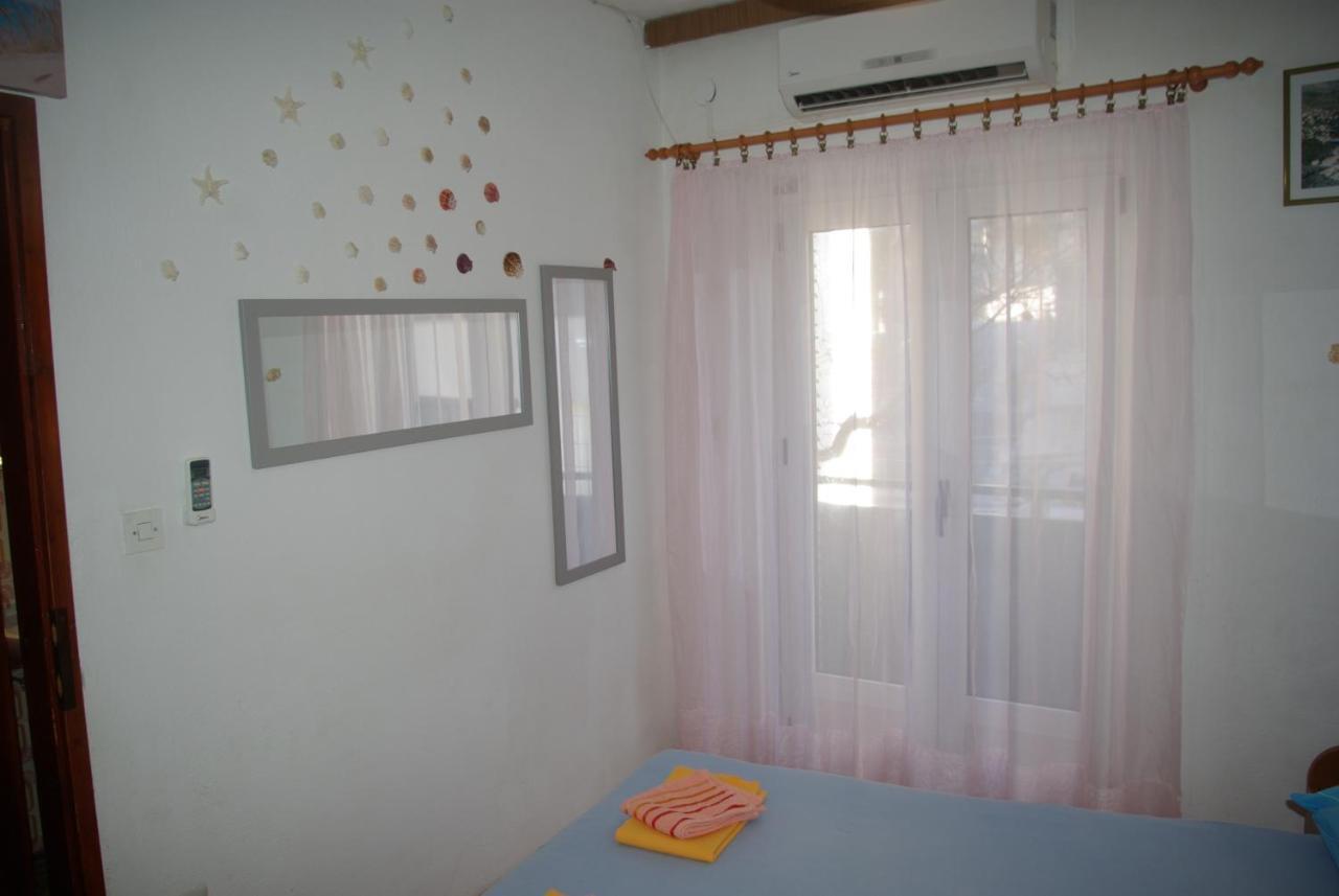 Rooms Tia Baška Voda Kültér fotó